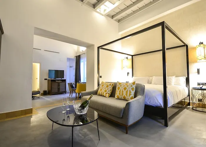 Hotel Legado Alcazar